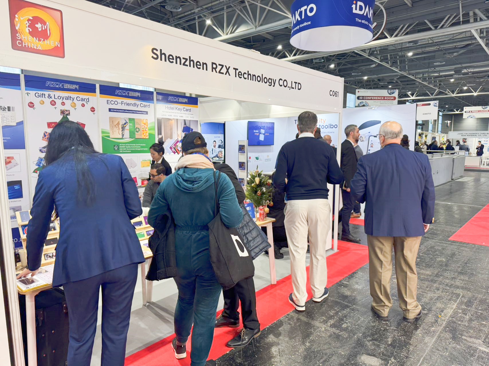 TRUSTECH 2024｜融智興精彩亮相法國(guó)巴黎智能卡、支付及智能識(shí)別、數(shù)字安全展覽會(huì)