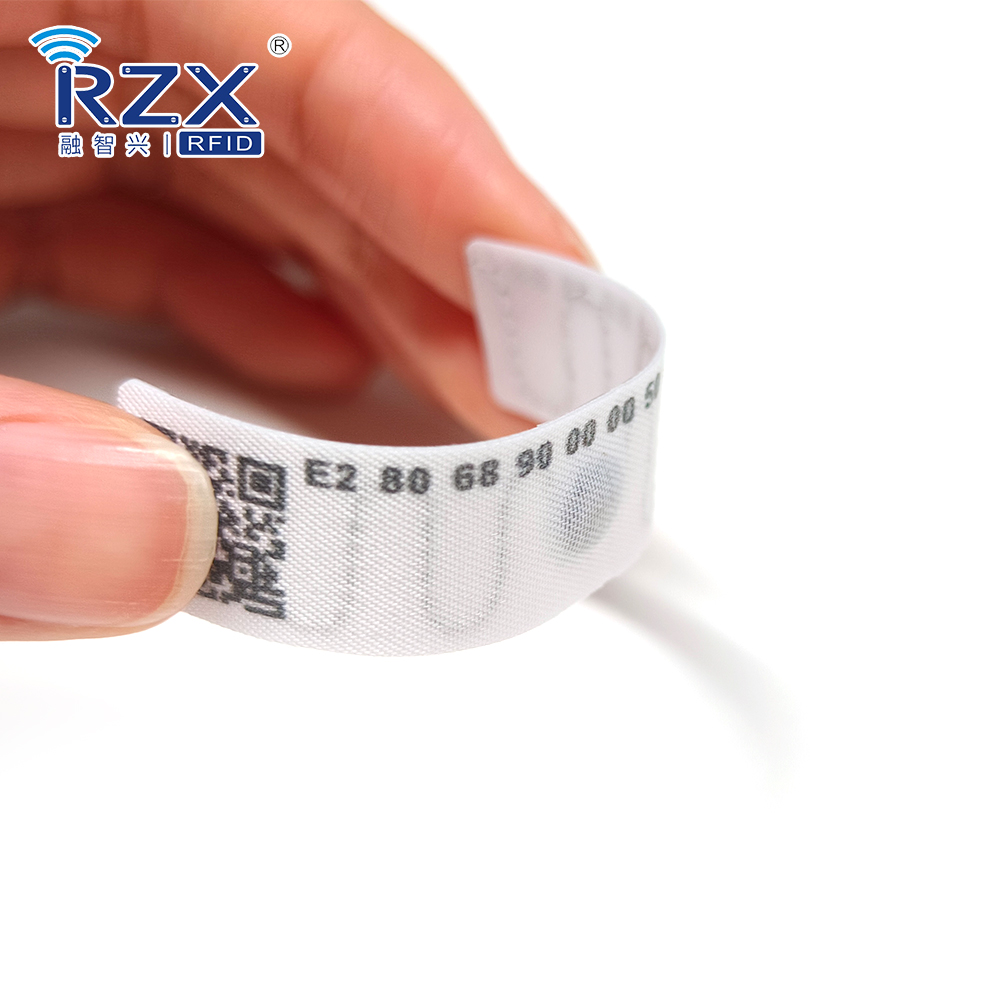 RFID洗衣標簽（噴序列號、QR碼、帶背膠） (8).jpg